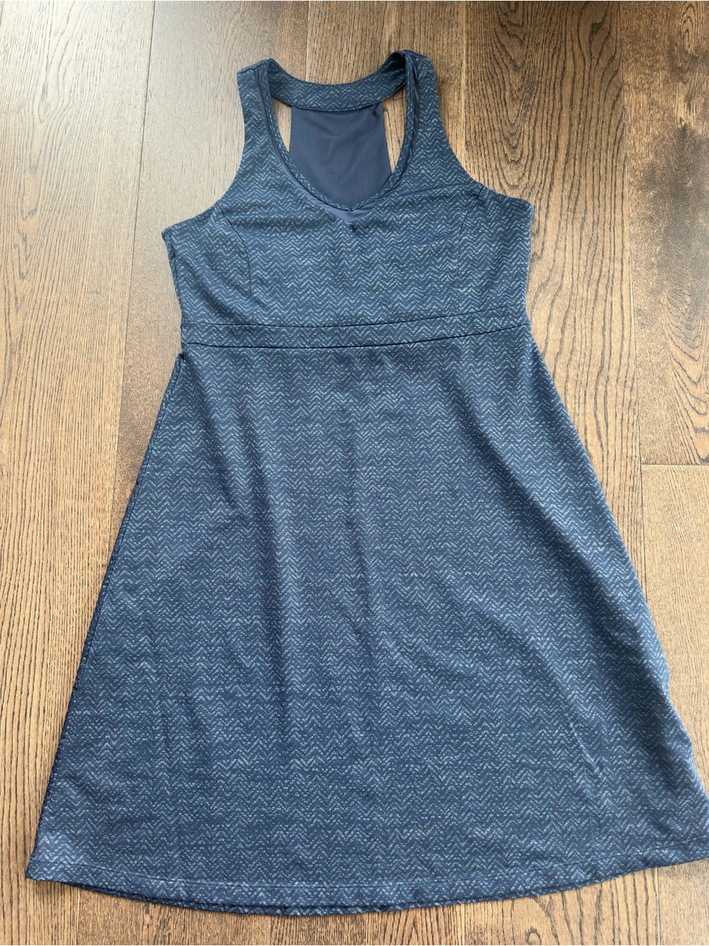 Mondetta Navy Chevron Racerback Midi Dress